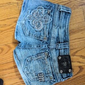 Embellished Light Blue Women's Denim Shorts